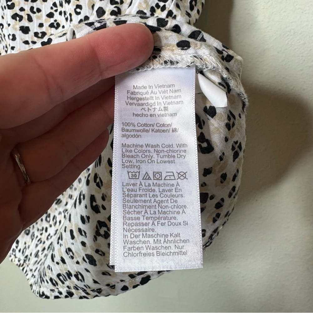 J. Crew Black and White Animal Print Patterned Blouse Large - Picture 5 of 7